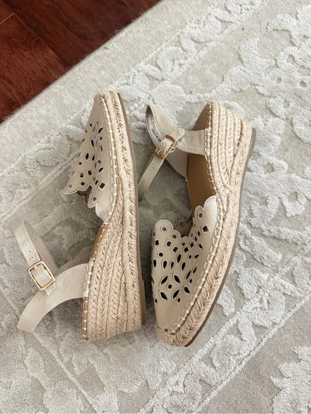 NEW Tommy Bahama Beige Cutout Espadrille Slingback Wedge
